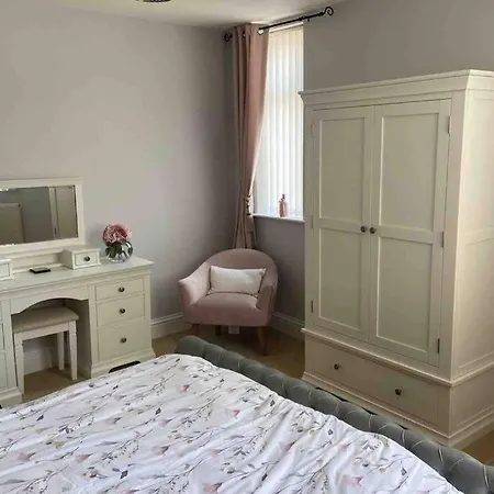 South Lakes Spacious 3 Bed G/f Ulverston