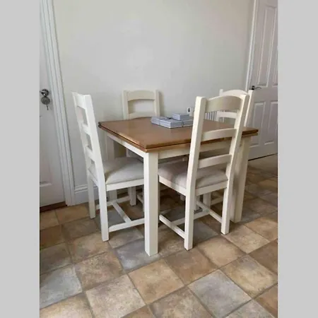 South Lakes Spacious 3 Bed G/f *